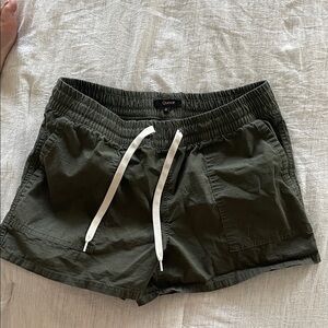 Quince Dark Green Women's Athletic Shorts